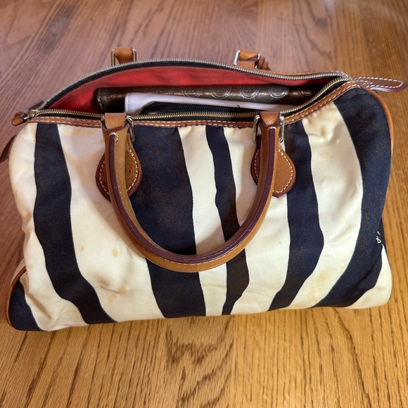 Dooney and  Bourke Handbag - Picture 3 of 7
